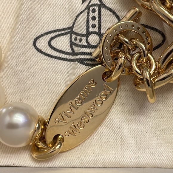 🔥100% Authentic VIVIENNE WESTWOOD Yolanda Necklace - Picture 8 of 10